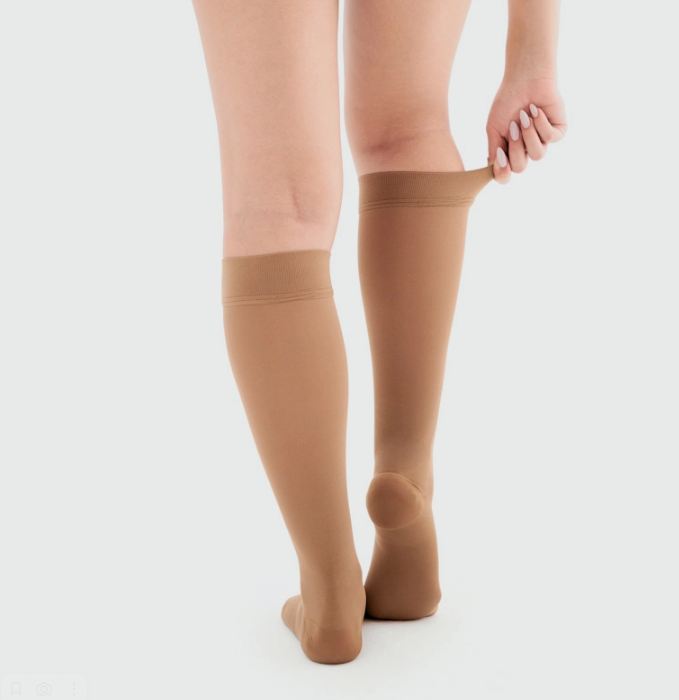 Компрессионные гольфы 2С103 VENOTEKS, 2 класс купить в OrtoMir24